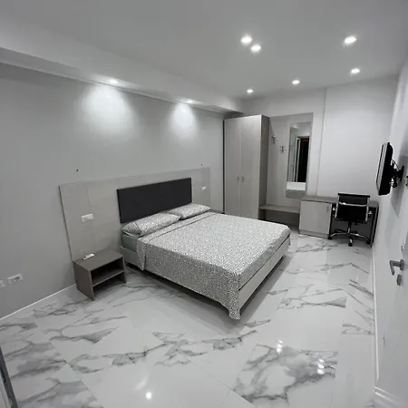 Pensionat Alba White 4*