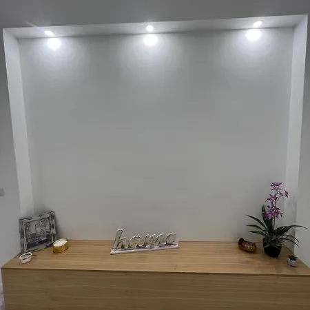 Guest house Alba White