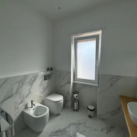 Guest house Alba White